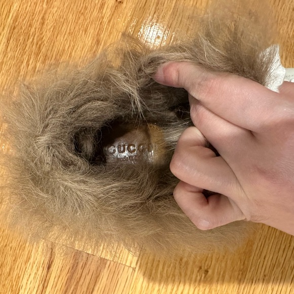 Authentic Gucci Ace Sneakers with Fur size 5 - Picture 4 of 8